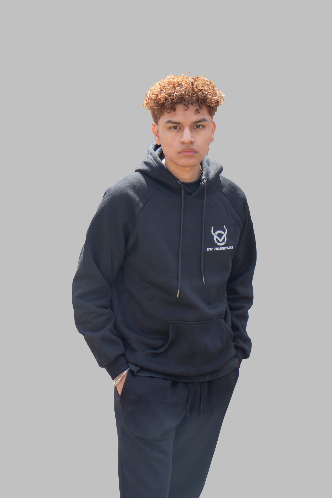 OX BADGE LOGO HOODIE